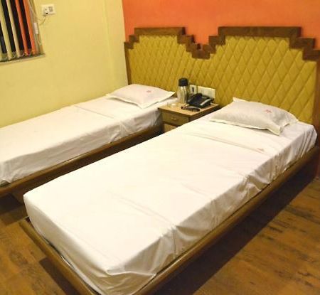 Hotel Rock Star Calcutta Kamer foto
